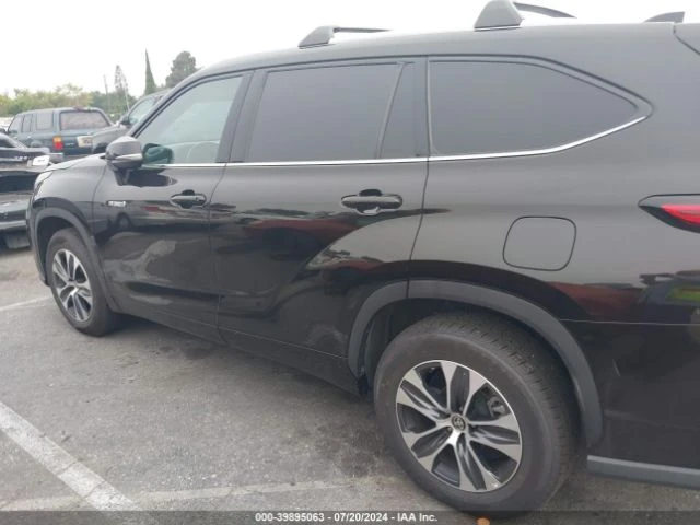 Toyota Highlander HYBRID XLE, снимка 14 - Автомобили и джипове - 49060967