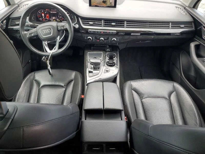Audi Q7, снимка 8 - Автомобили и джипове - 54767584