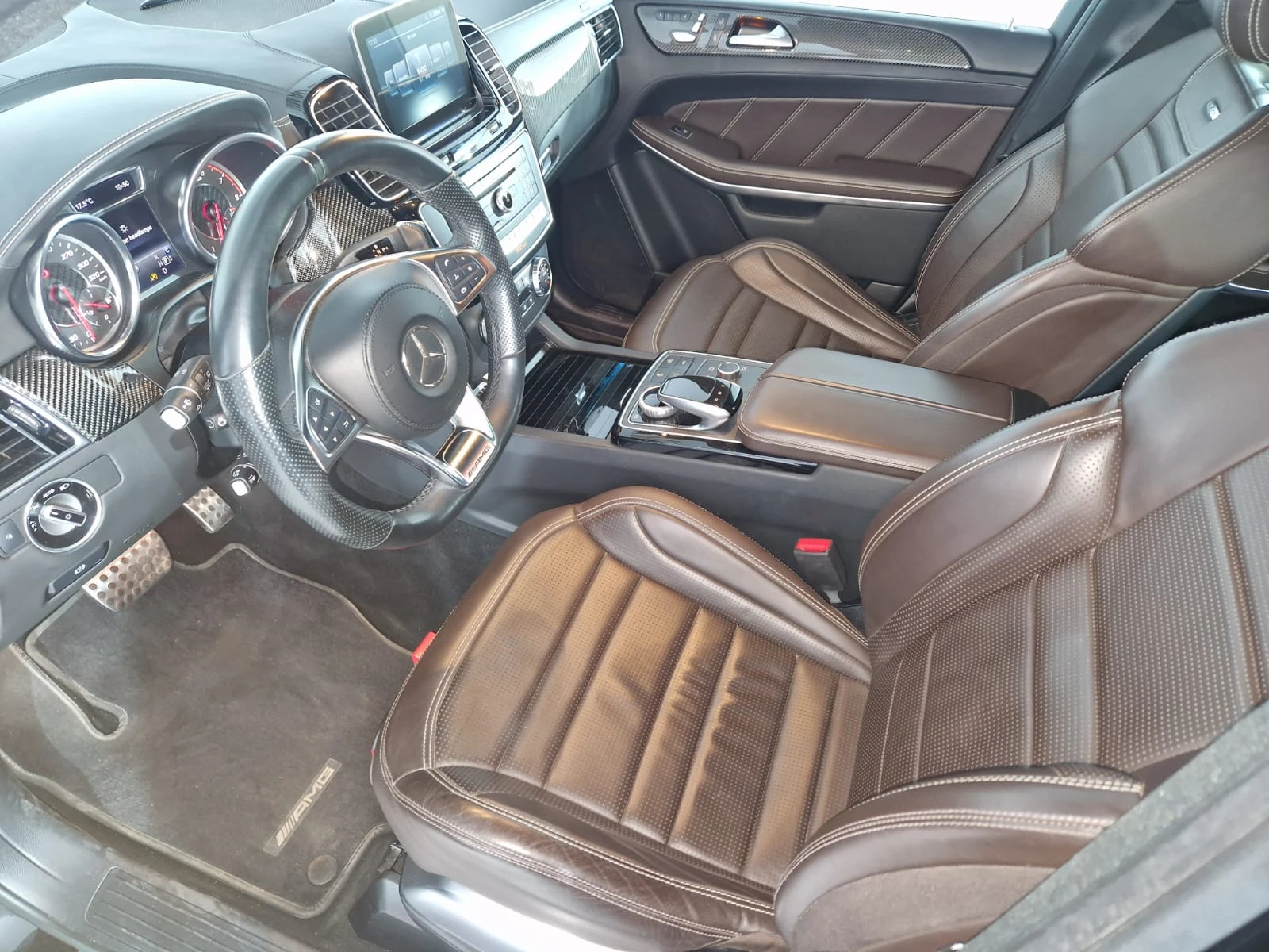 Mercedes-Benz GLS 63 AMG 4Matic* Distronic* Harman/Kardon - изображение 6