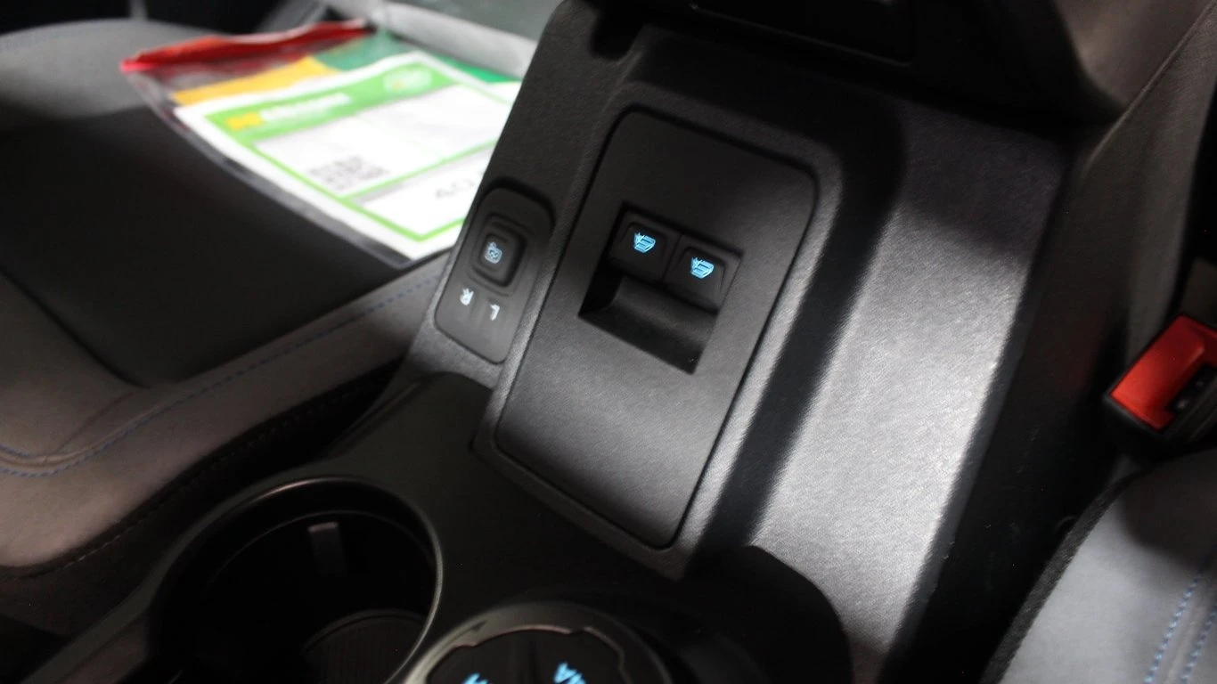 Ford Bronco * 2 Door Advanced 4x4 * CARFAX * ��� ������������  | Mobile.bg � ����������� 14