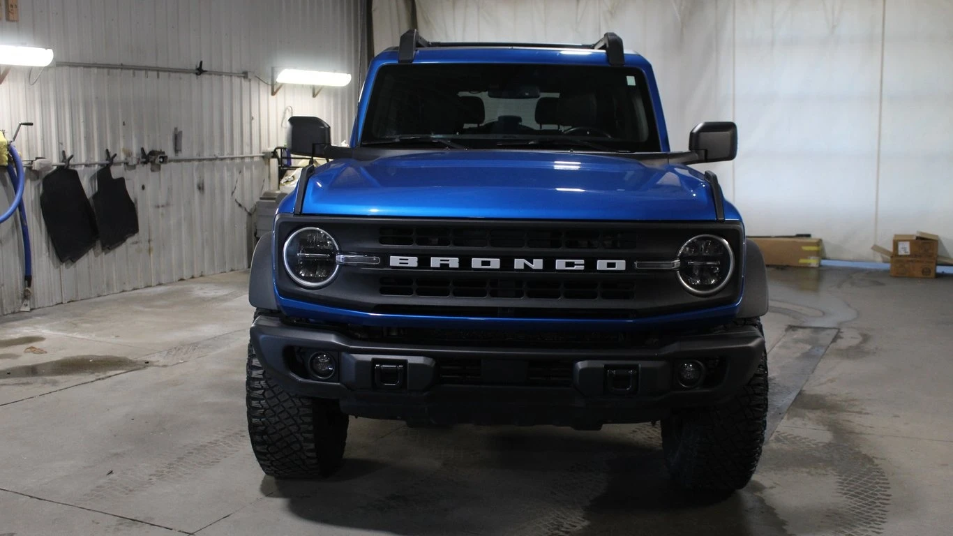 Ford Bronco * 2 Door Advanced 4x4 * CARFAX * БЕЗ ПЪРВОНАЧАЛНА  - изображение 6