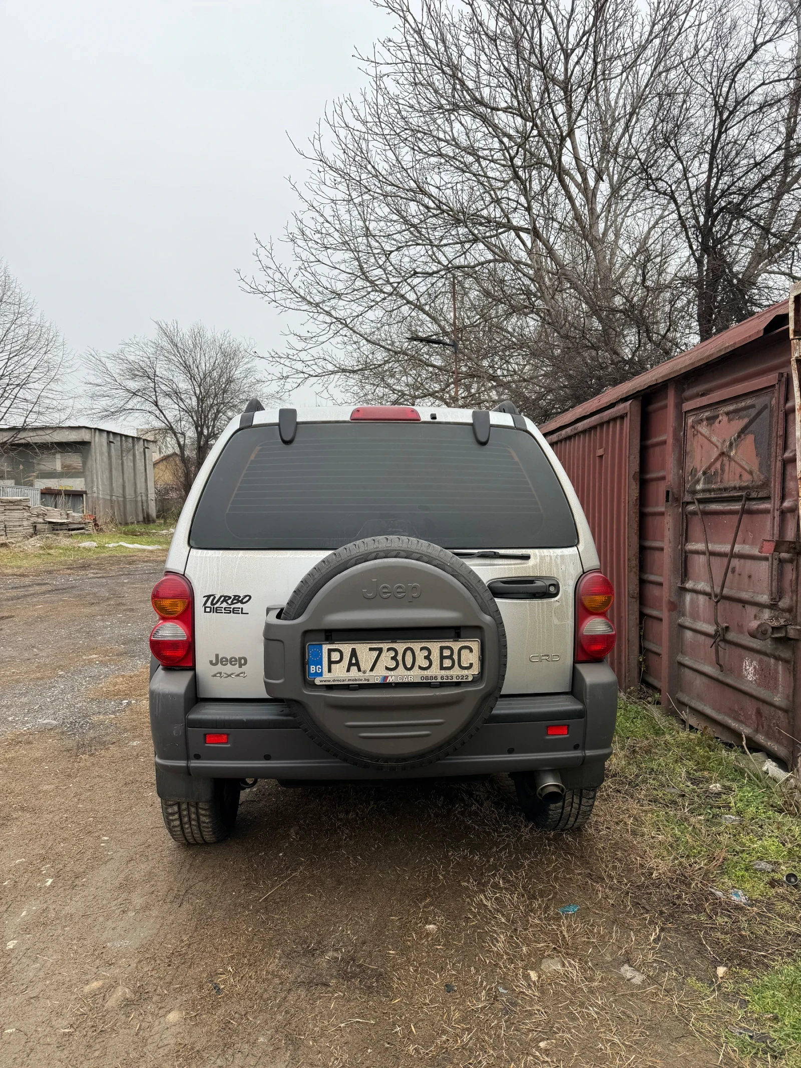 Jeep Cherokee Sport - изображение 6