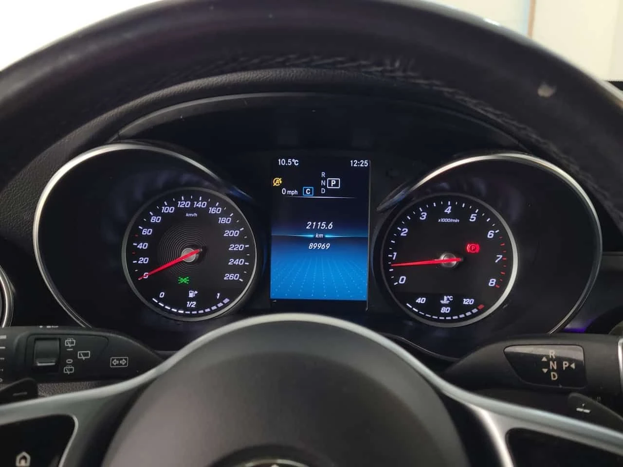 Mercedes-Benz GLC * 300 * CARFAX * ЦЕНА ДО БГ, снимка 12 - Автомобили и джипове - 54069570