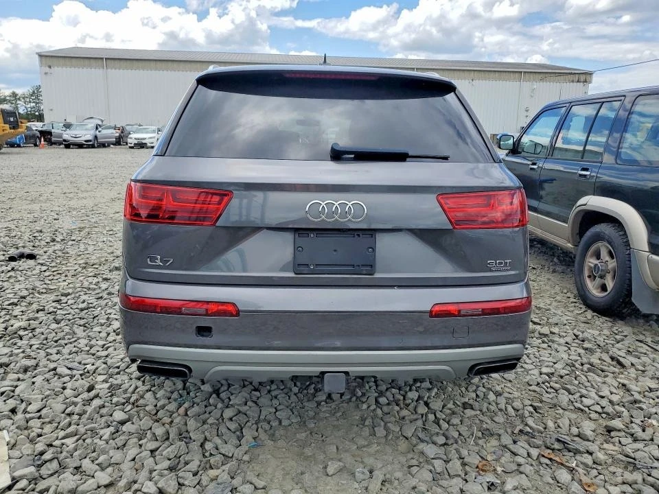 Audi Q7, снимка 6 - Автомобили и джипове - 54767584