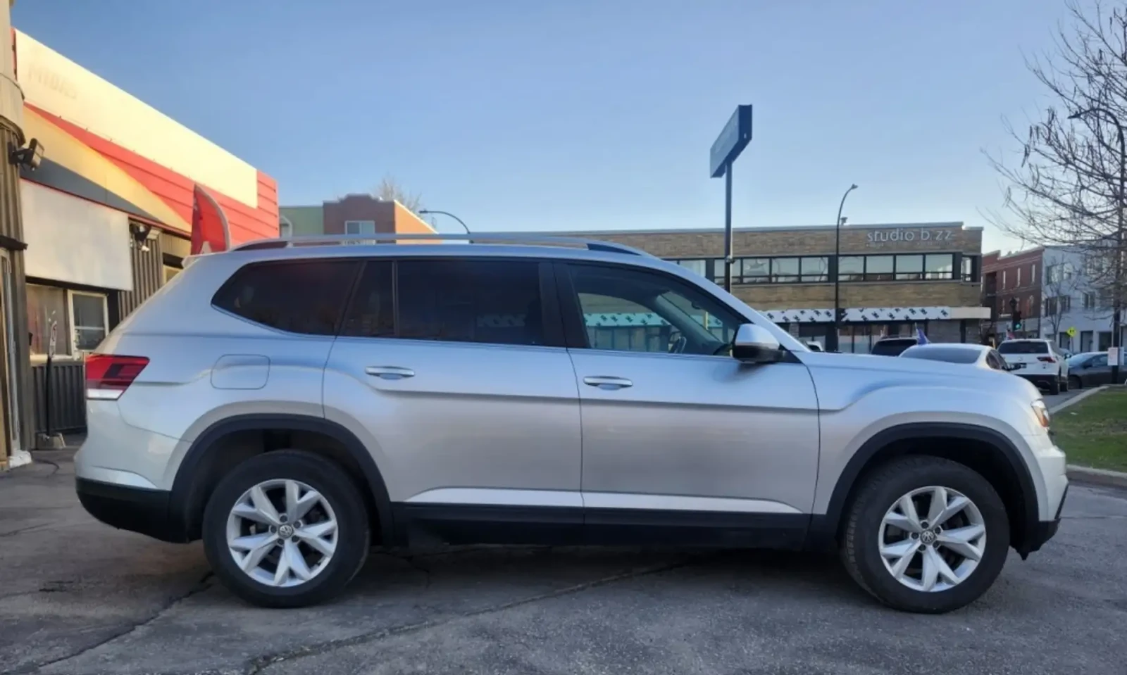 VW Atlas 3.6 FULL, снимка 7 - Автомобили и джипове - 55244921