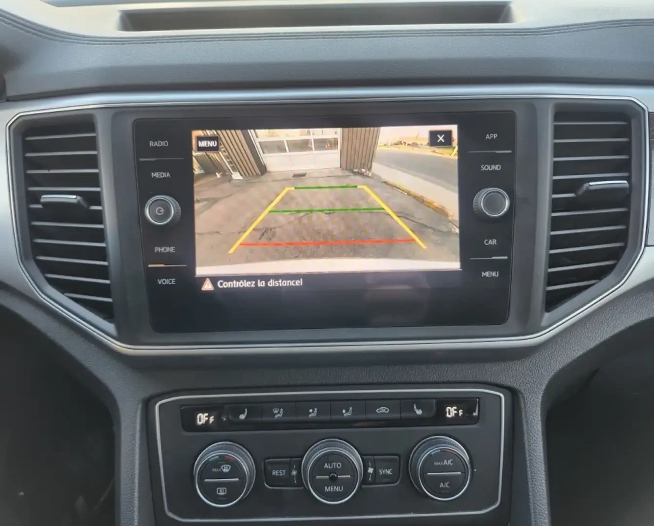 VW Atlas 3.6 FULL, снимка 11 - Автомобили и джипове - 55244921