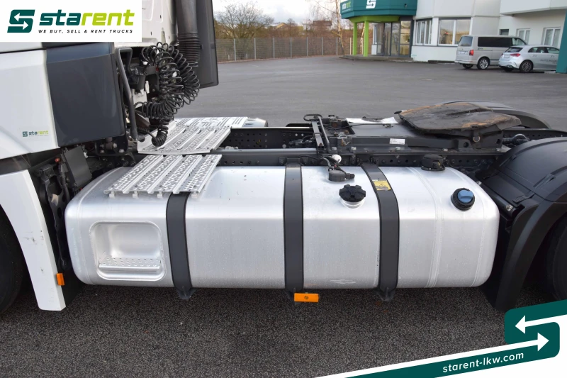 Mercedes-Benz Actros SZM26017, снимка 9 - Камиони - 53430588