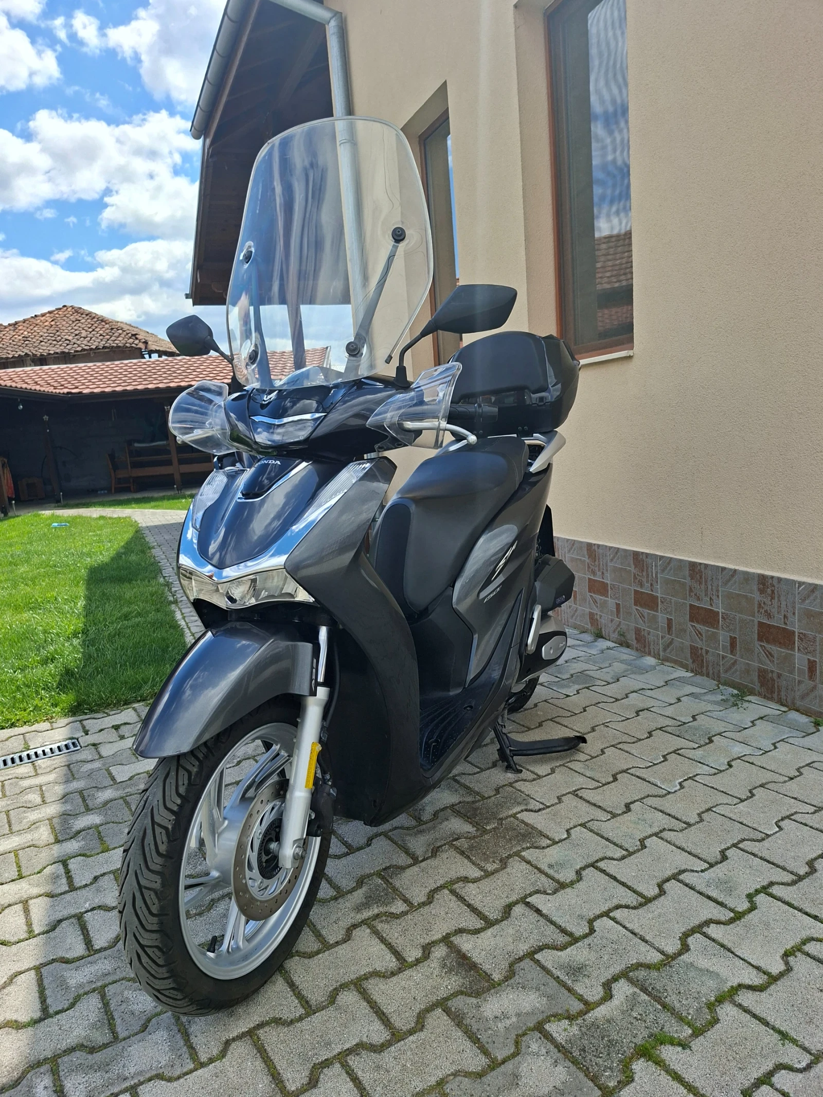Honda Sh 150, снимка 3 - Мотоциклети и мототехника - 54753073