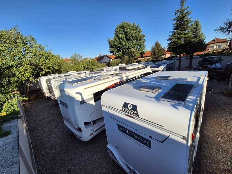 Кемпер HYMER / ERIBA  Etrusco T 7400 SB Autom. F2F, снимка 11 - Каравани и кемпери - 51860091