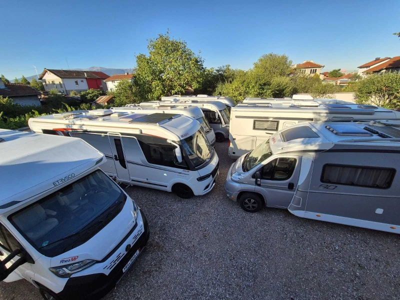 Кемпер HYMER / ERIBA  Etrusco T 7400 SB Autom. F2F, снимка 10 - Каравани и кемпери - 51860091