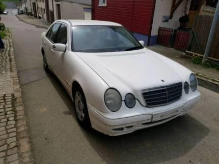 Окачване за Mercedes-Benz E 320, снимка 4 - Части - 21992386