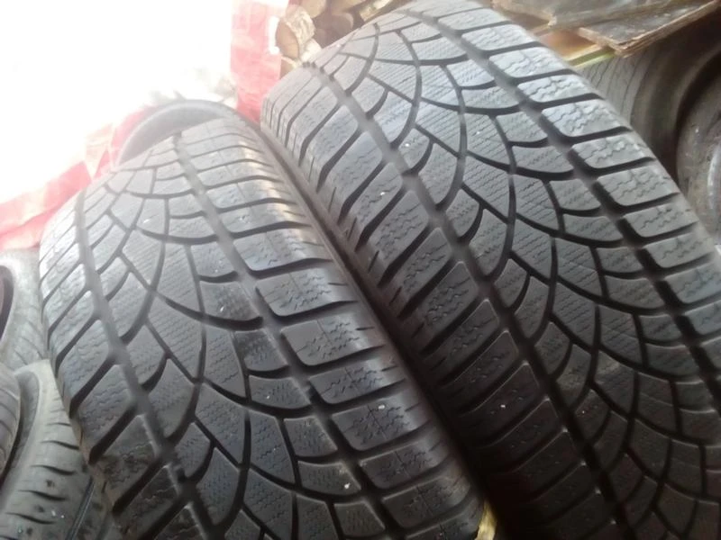 Гуми Зимни 215/50R17, снимка 10 - Гуми и джанти - 20465751