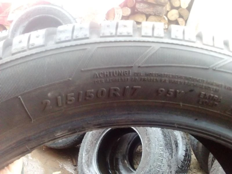 Гуми Зимни 215/50R17, снимка 8 - Гуми и джанти - 20465751