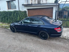 Mercedes-Benz C 320, снимка 3