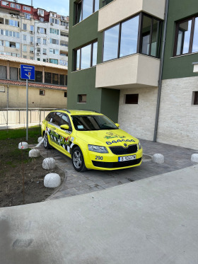 Skoda Octavia, снимка 1 - Автомобили и джипове - 44020614