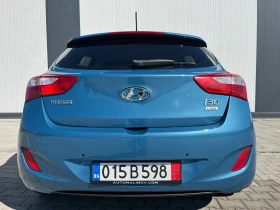 Hyundai I30 Key less, панорама, нави, 17ки, камера, снимка 5