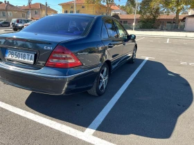 Mercedes-Benz C 220, снимка 16