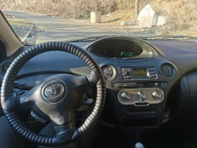 Toyota Yaris 1.0, снимка 6