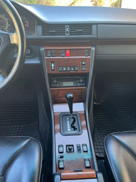 Mercedes-Benz 124 400/420 E, снимка 12