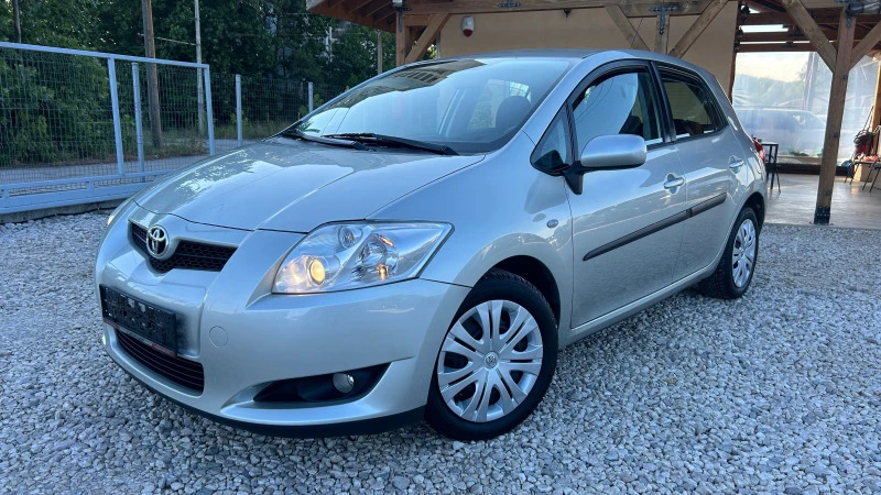 Toyota Auris 1.4D4D-192989km!!!, снимка 2 - Автомобили и джипове - 46470921