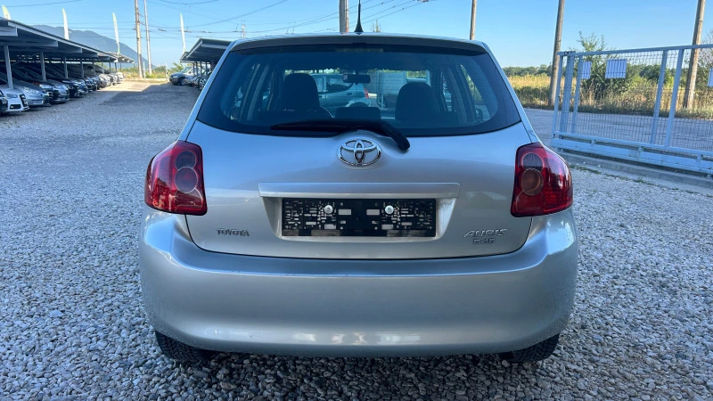 Toyota Auris 1.4D4D-192989km!!!, снимка 7 - Автомобили и джипове - 46470921