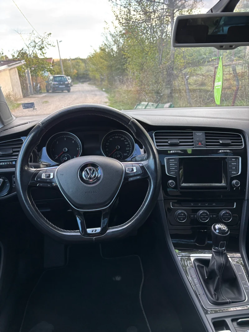 VW Golf 7, снимка 7 - Автомобили и джипове - 47470462