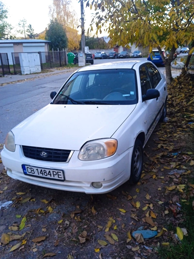 Hyundai Accent, снимка 1 - Автомобили и джипове - 47899634