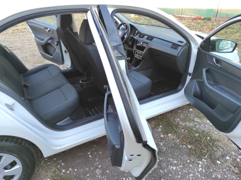 Skoda Rapid 1, 2i * клима* ГАЗ, снимка 17 - Автомобили и джипове - 48084167