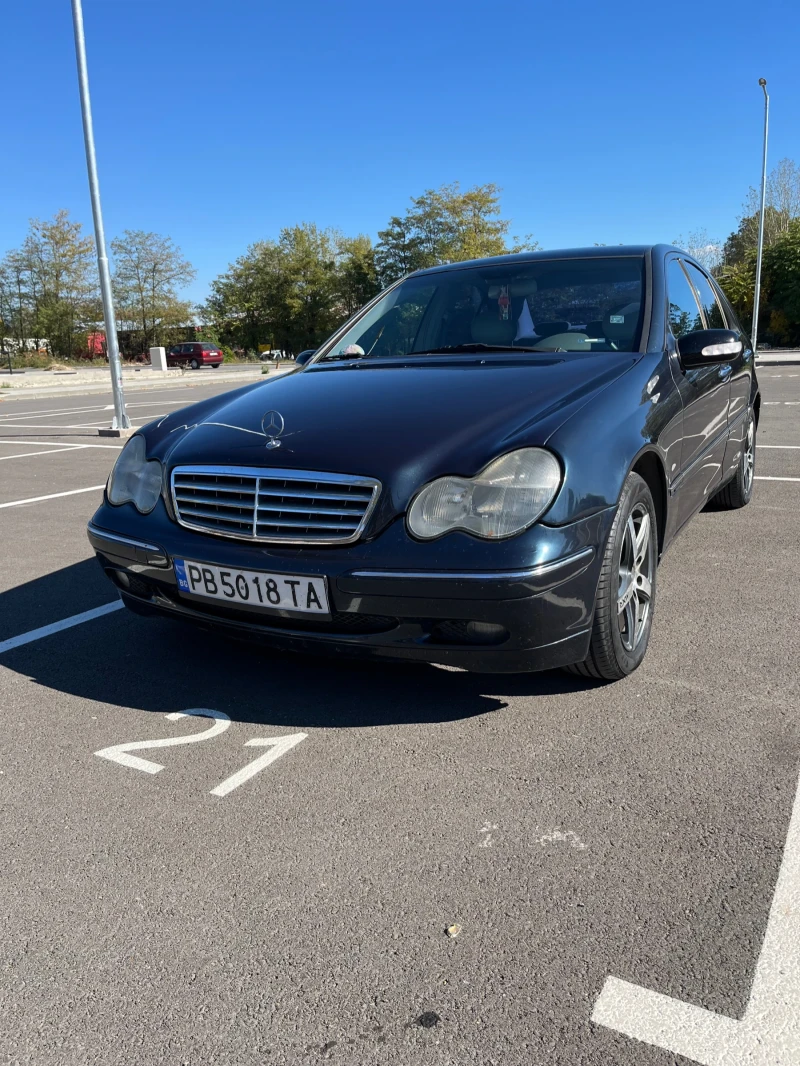 Mercedes-Benz C 220, снимка 1 - Автомобили и джипове - 48112896