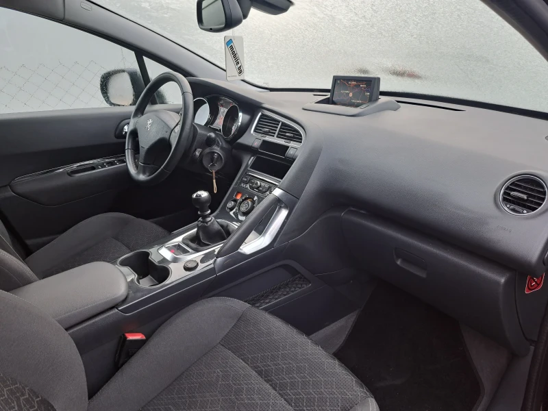 Peugeot 3008 1, 6 HDI НАВИГАЦИЯ, снимка 11 - Автомобили и джипове - 48414956