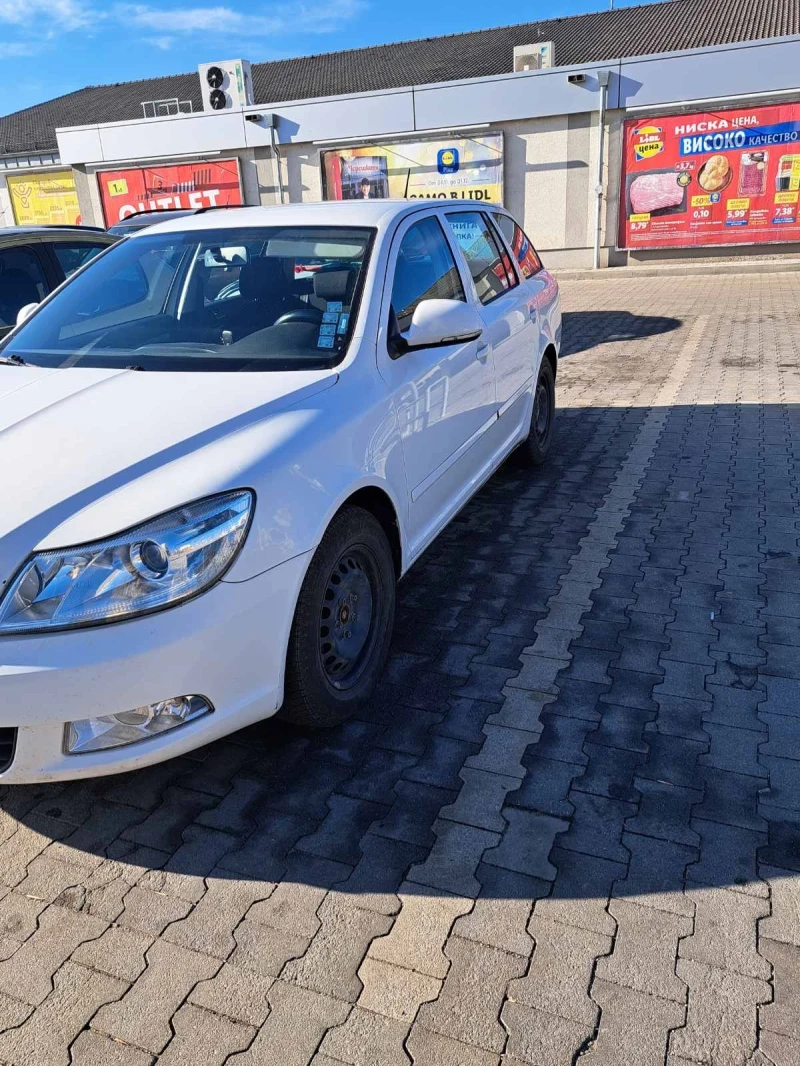 Skoda Octavia, снимка 2 - Автомобили и джипове - 49040122