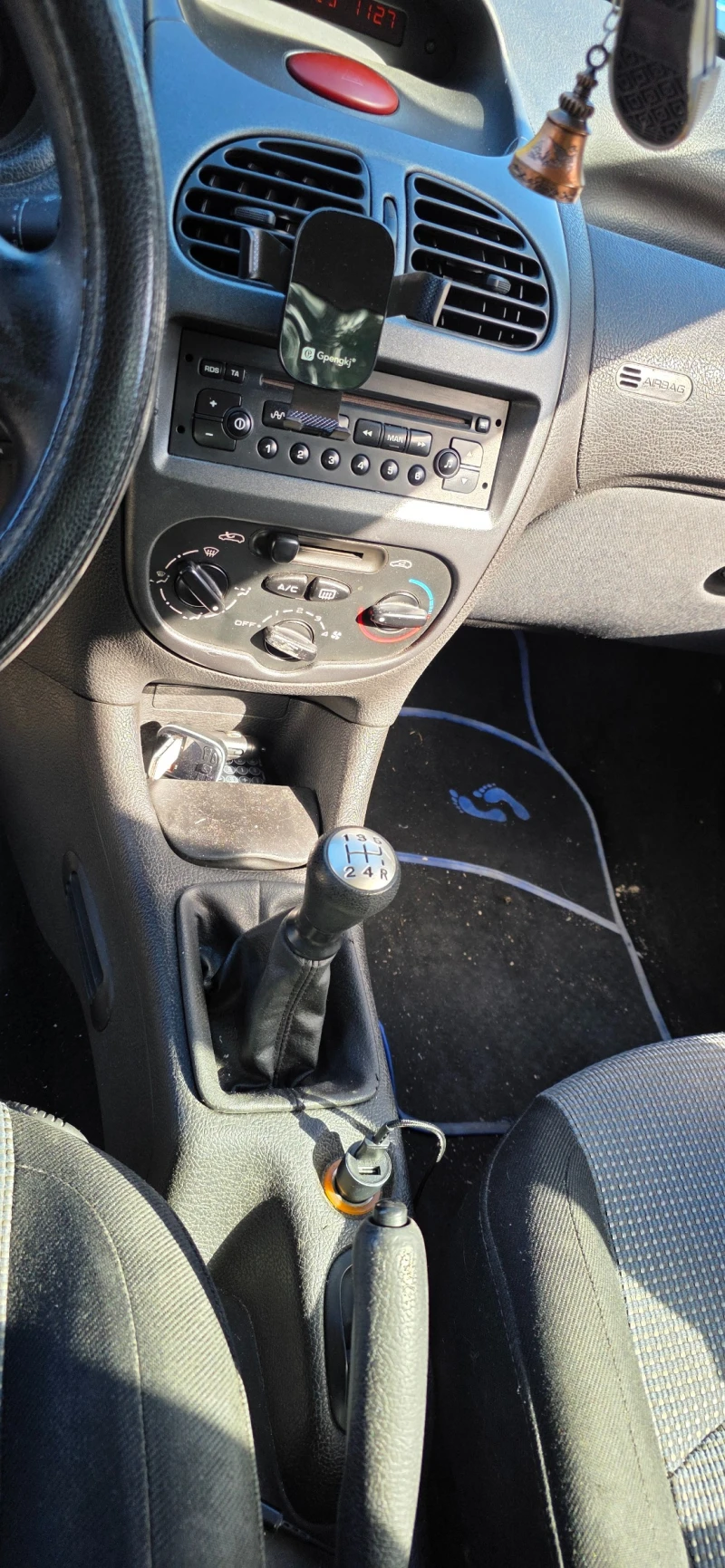 Peugeot 206 1.4 HDI, снимка 8 - Автомобили и джипове - 51950464