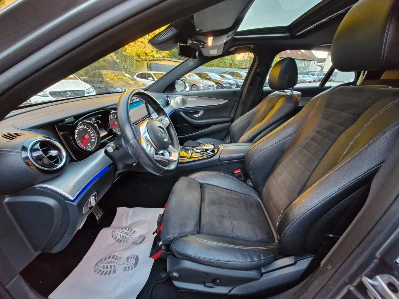 Mercedes-Benz E 300 AMG/245HP/NAVI/360/LED/AMBI/PANO/787v, снимка 12 - Автомобили и джипове - 52247509