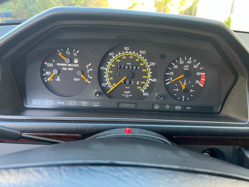 Mercedes-Benz 124 400/420 E, снимка 13 - Автомобили и джипове - 52266617