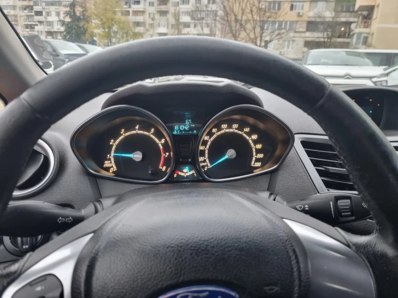 Ford Fiesta 1.25, снимка 16 - Автомобили и джипове - 52814365