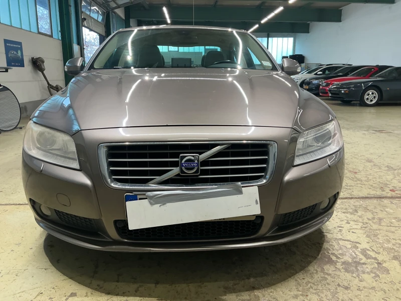 Volvo S80 2.4 D5 | Executive, снимка 3 - Автомобили и джипове - 52898525