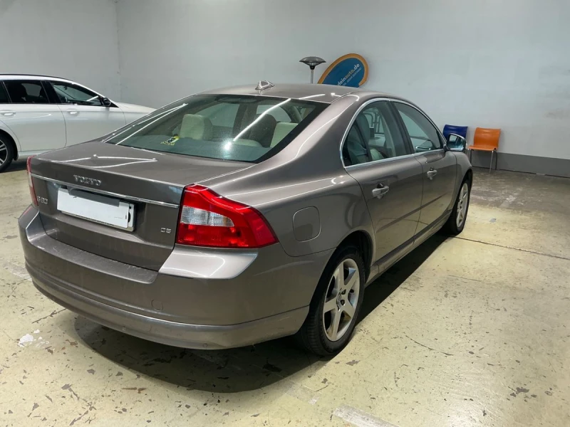Volvo S80 2.4 D5 | Executive, снимка 5 - Автомобили и джипове - 52898525