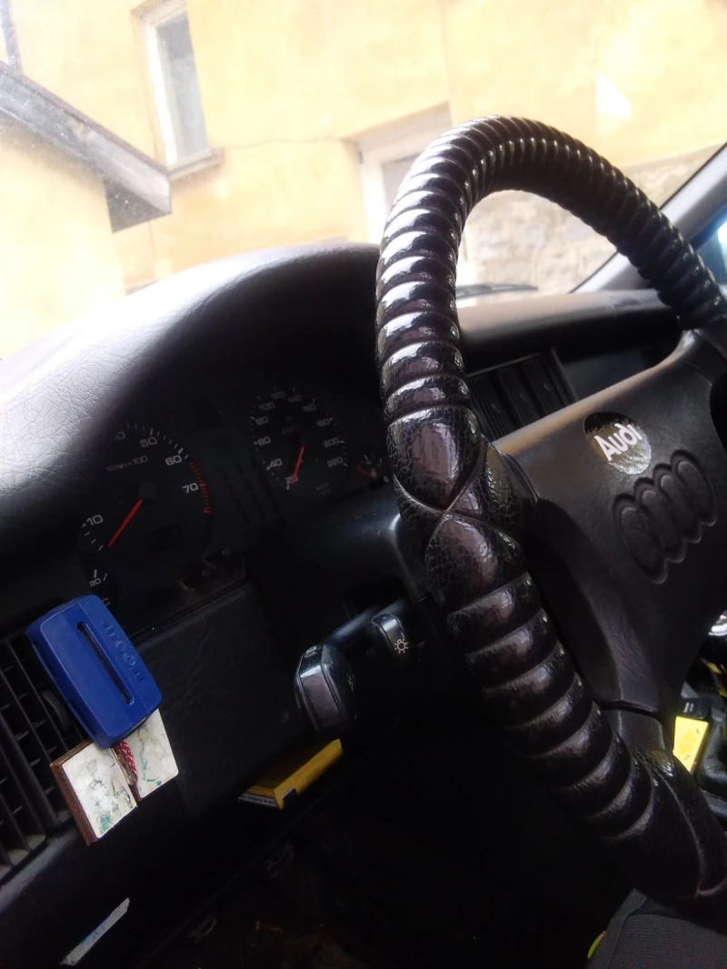 Audi 80, снимка 3 - Автомобили и джипове - 53002314