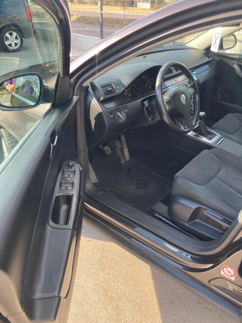 VW Passat, снимка 7 - Автомобили и джипове - 53272410