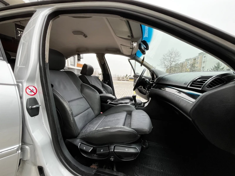 BMW 330 3.0D/РЪЧКА!, снимка 16 - Автомобили и джипове - 53361683