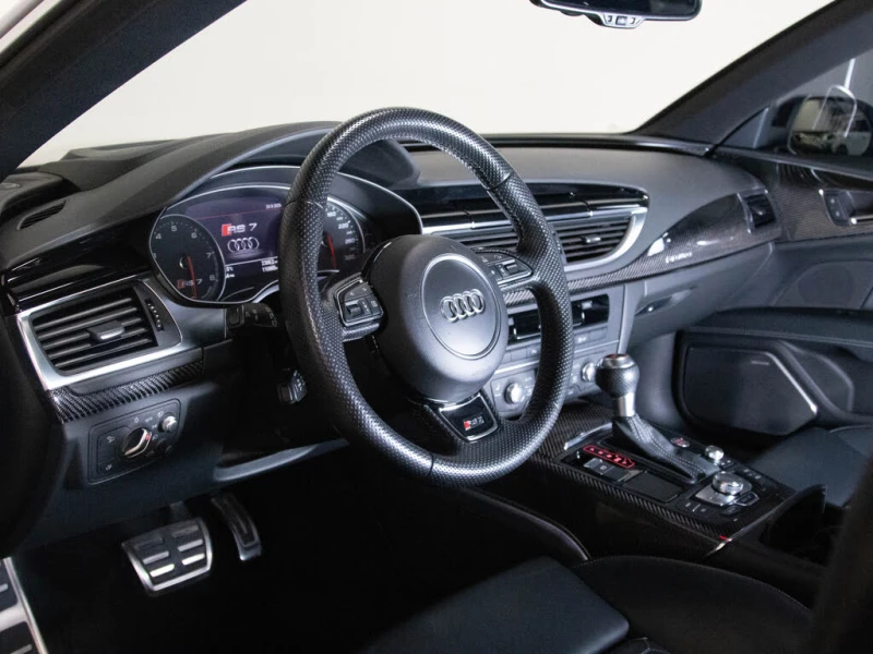 Audi Rs7 * АвтоКредит* (ЦЕНА ДО БГ), снимка 9 - Автомобили и джипове - 53499894
