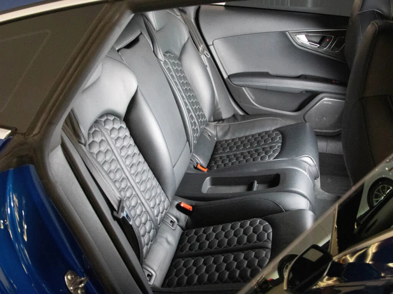 Audi Rs7 * АвтоКредит* (ЦЕНА ДО БГ), снимка 12 - Автомобили и джипове - 53499894