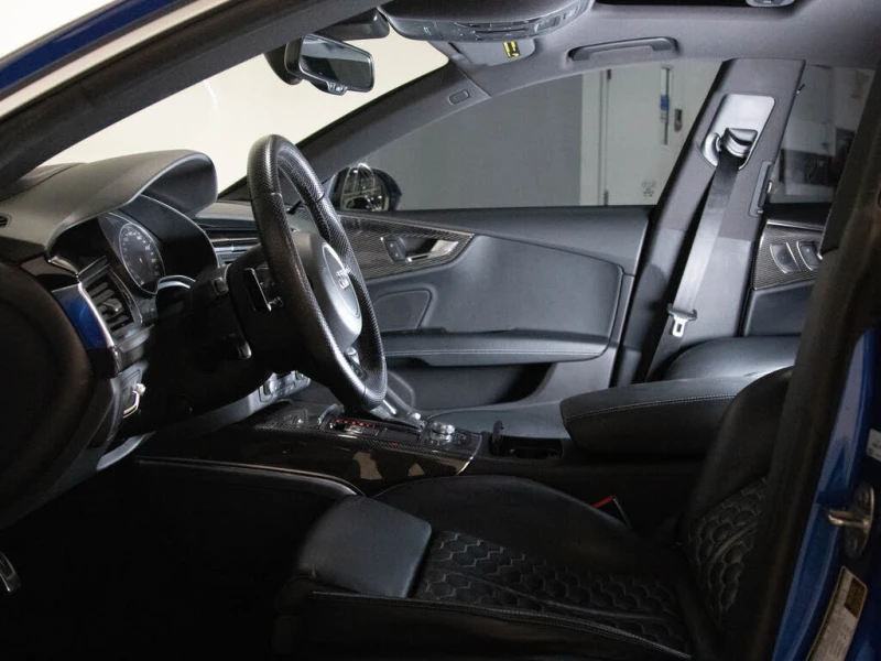 Audi Rs7 * АвтоКредит* (ЦЕНА ДО БГ), снимка 8 - Автомобили и джипове - 53499894
