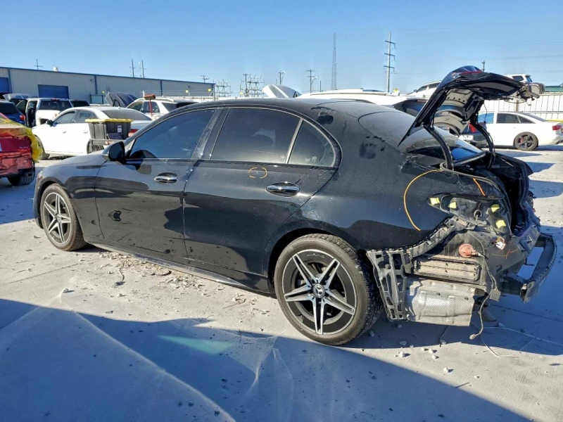 Mercedes-Benz C 300 4MATIC, снимка 2 - Автомобили и джипове - 53501919