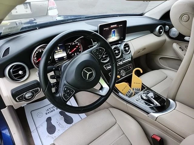 Mercedes-Benz C 300, снимка 6 - Автомобили и джипове - 48724618