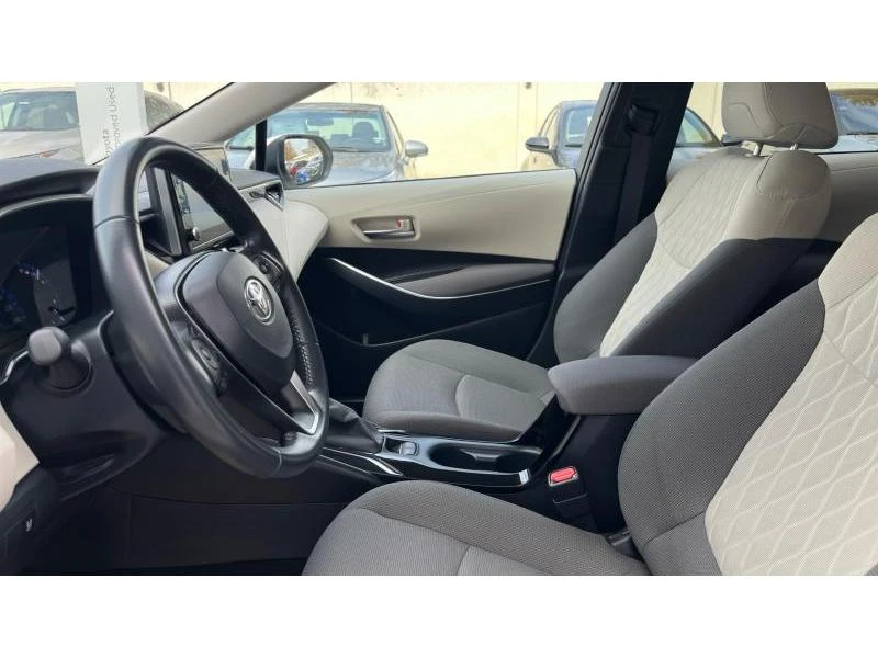 Toyota Corolla exeCUTIVE | Mobile.bg   15