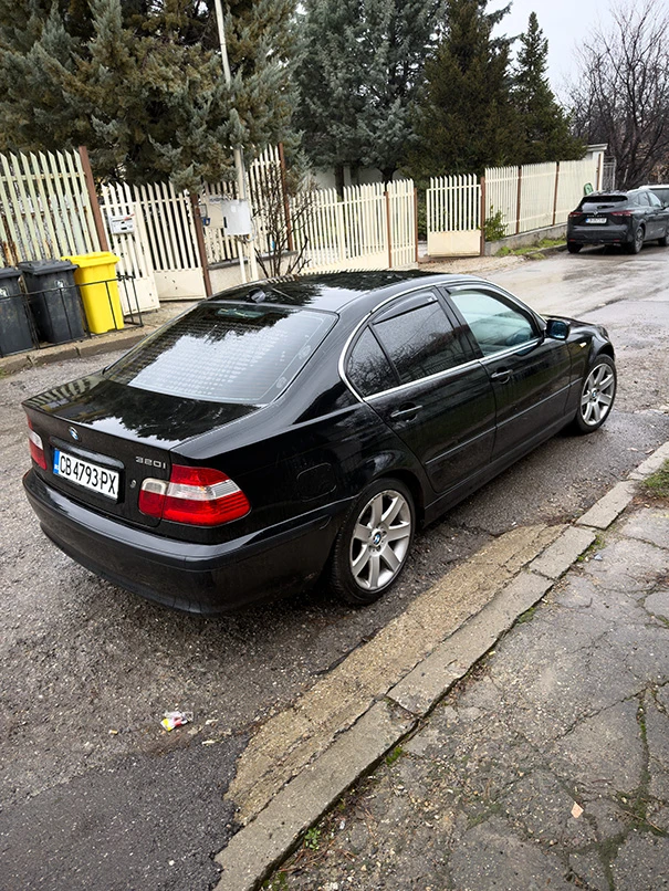 BMW 320, снимка 8 - Автомобили и джипове - 52593179