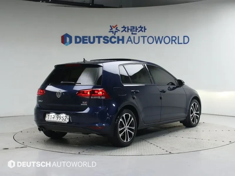 VW Golf 1.4 Tsi Premium, снимка 2 - Автомобили и джипове - 55830320