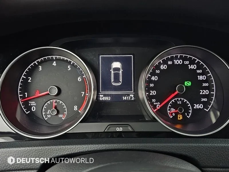 VW Golf 1.4 Tsi Premium, снимка 8 - Автомобили и джипове - 55830320