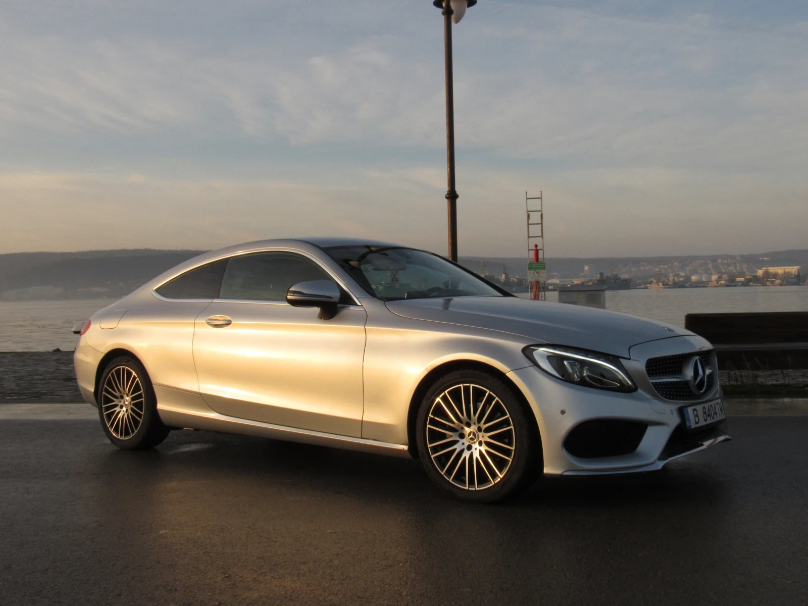 Mercedes-Benz C 220 AMG line - ambient - 167X km, снимка 1